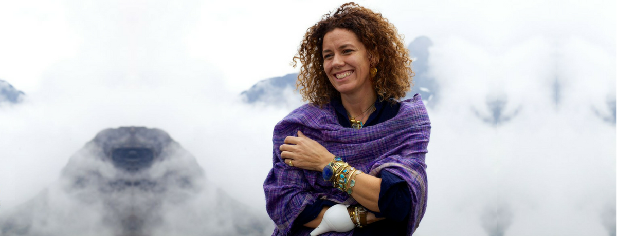 Пиппа Смолл, один из любимых ювелирных дизайнеров Меган Маркл, дает нам внутренний взгляд на ее поездку в Иорданию