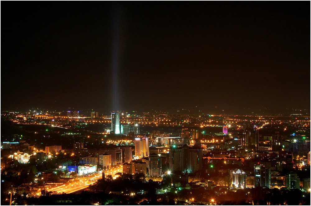 Ночные огни Алматы