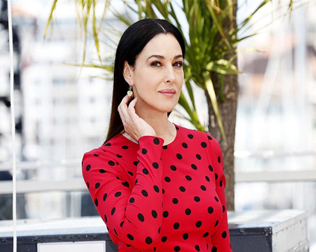 Moderate make-up, lack of diets and 9 more beauty secrets of seductive Monica Bellucci