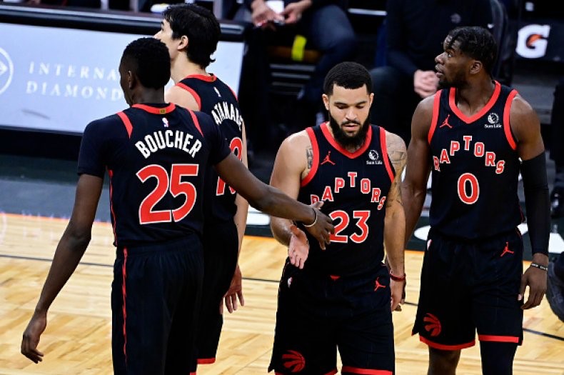 Toronto Raptors будут играть в “Городе чемпионов” до конца сезона НБА