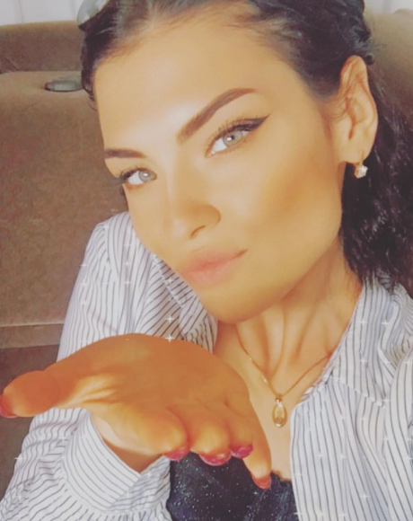 Яна Михайлова