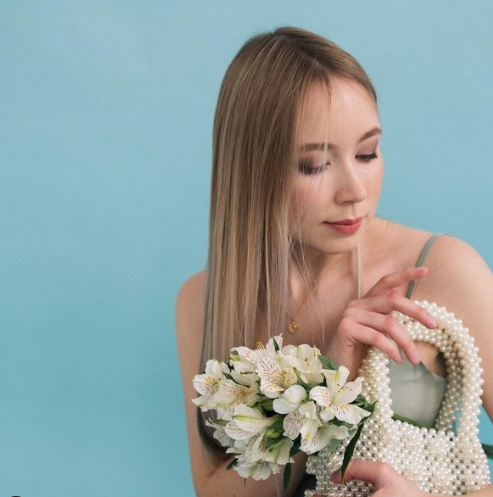 Алёна Казакова