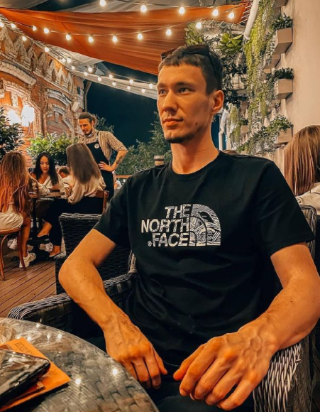 Юрий Ульянов