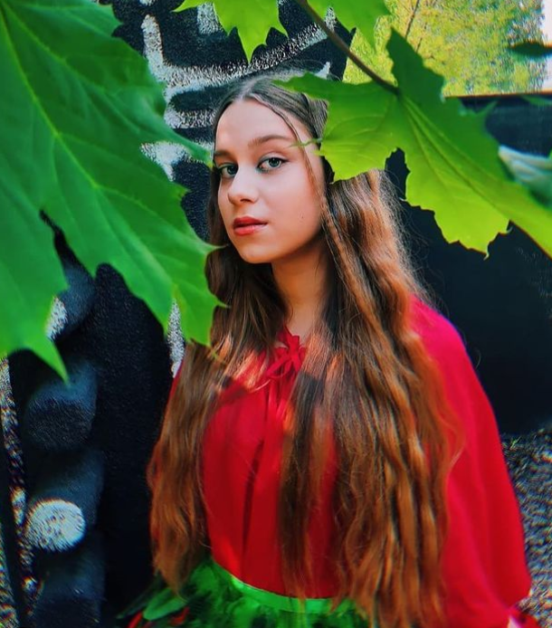 НАСТЯ ГОДУНОВА