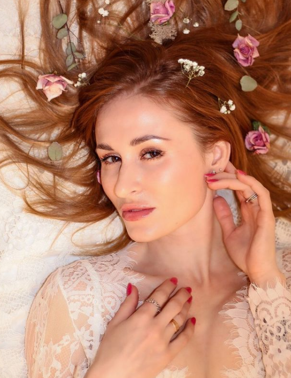 Анна Рогова