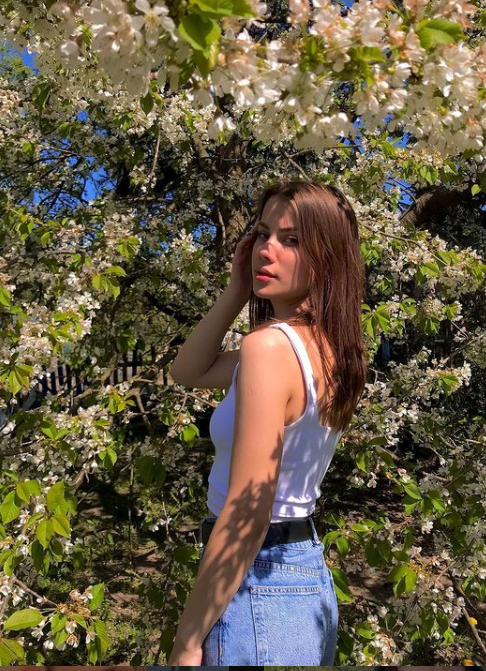 Люся Ульянова