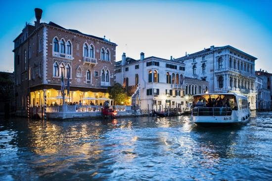 Лучшие отели класса люкс в Венеции